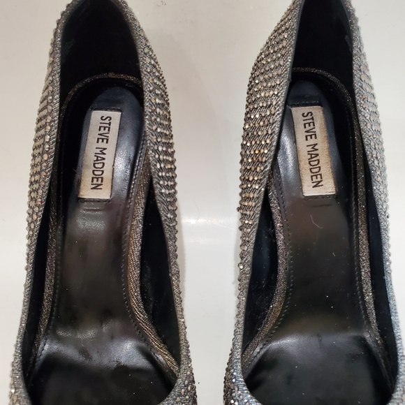 Steve Madden Glittering Silver Heels - Picture 4 of 13